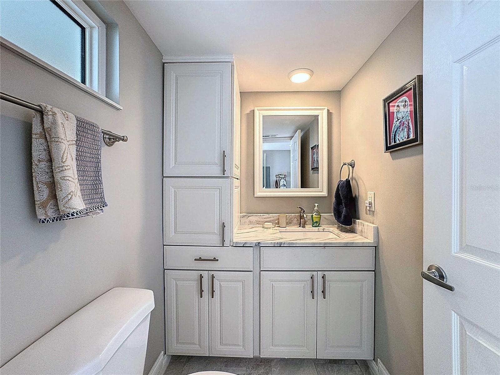 Image 16 of 42 For 1100 Tarpon Center Drive 503 5c