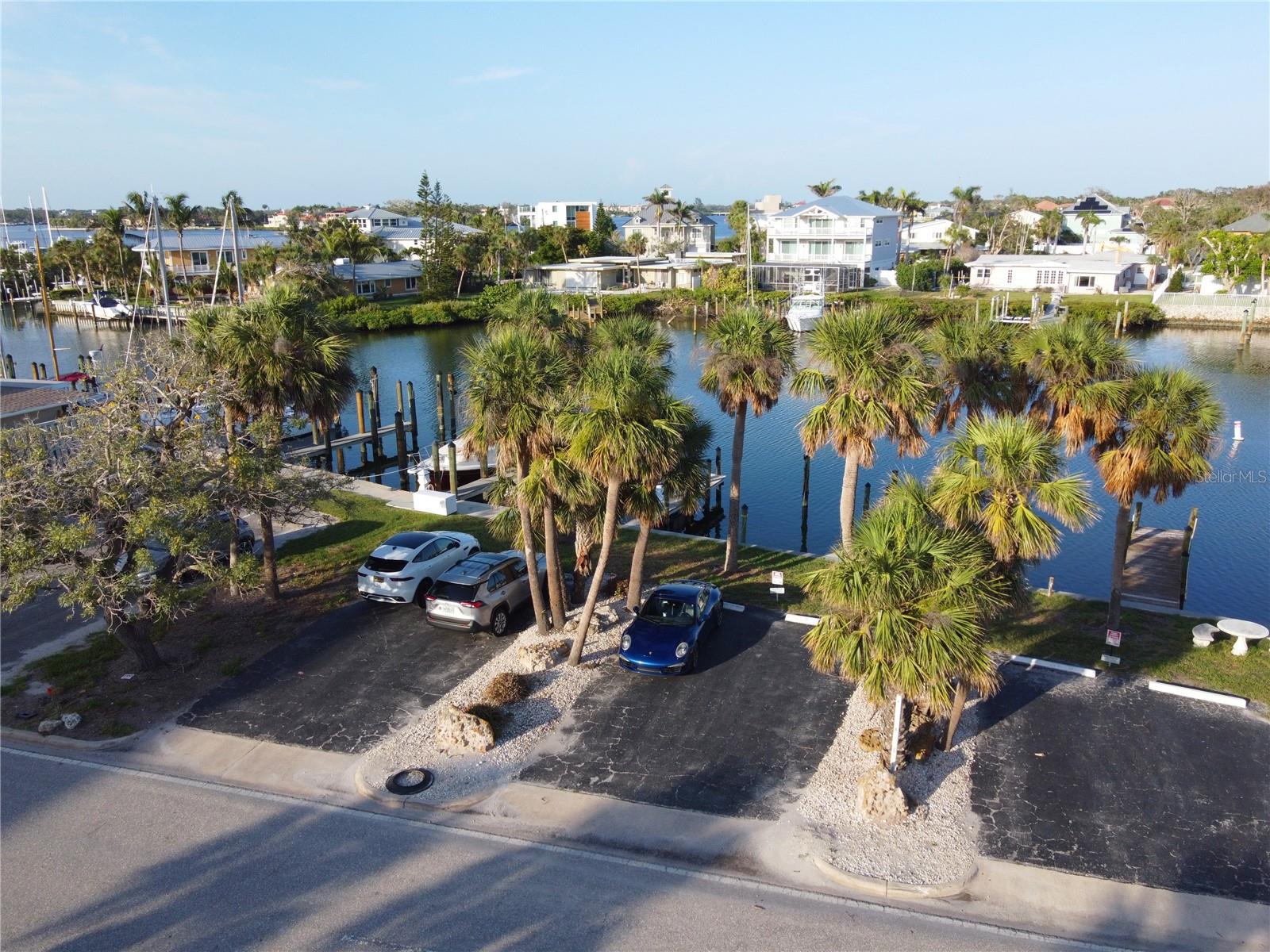 Image 25 of 42 For 1100 Tarpon Center Drive 503 5c