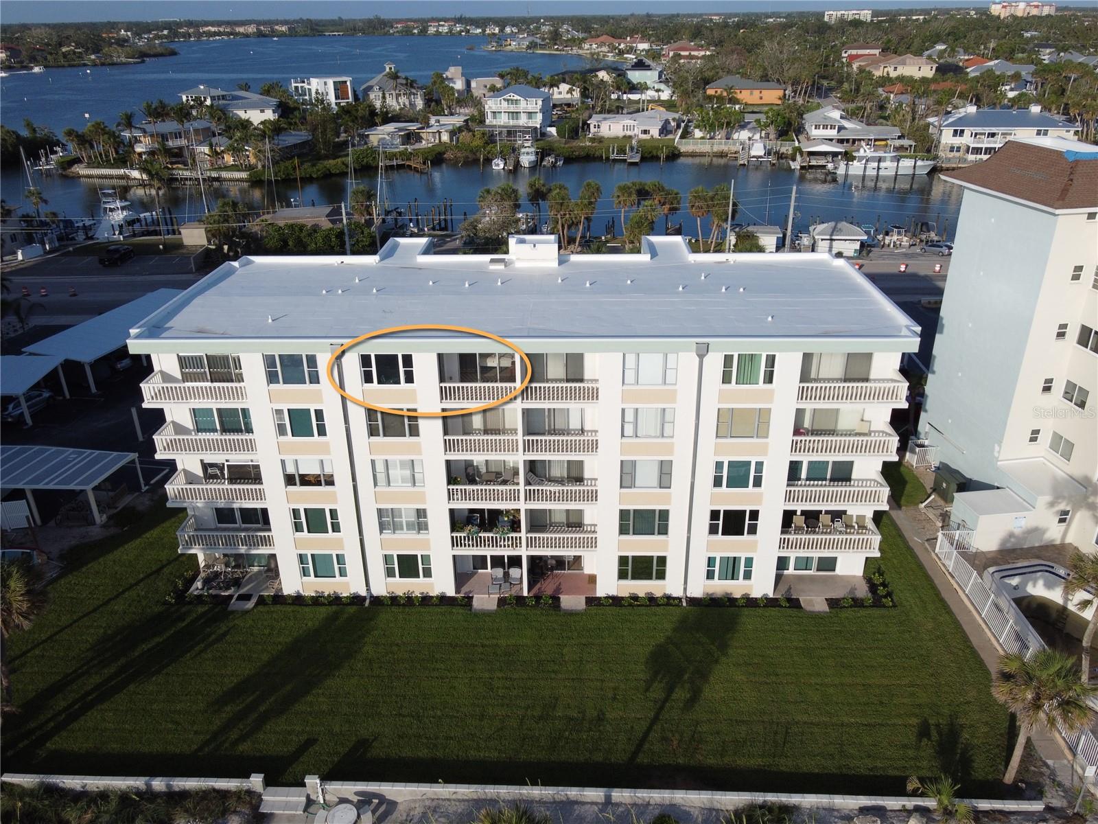 Image 4 of 42 For 1100 Tarpon Center Drive 503 5c