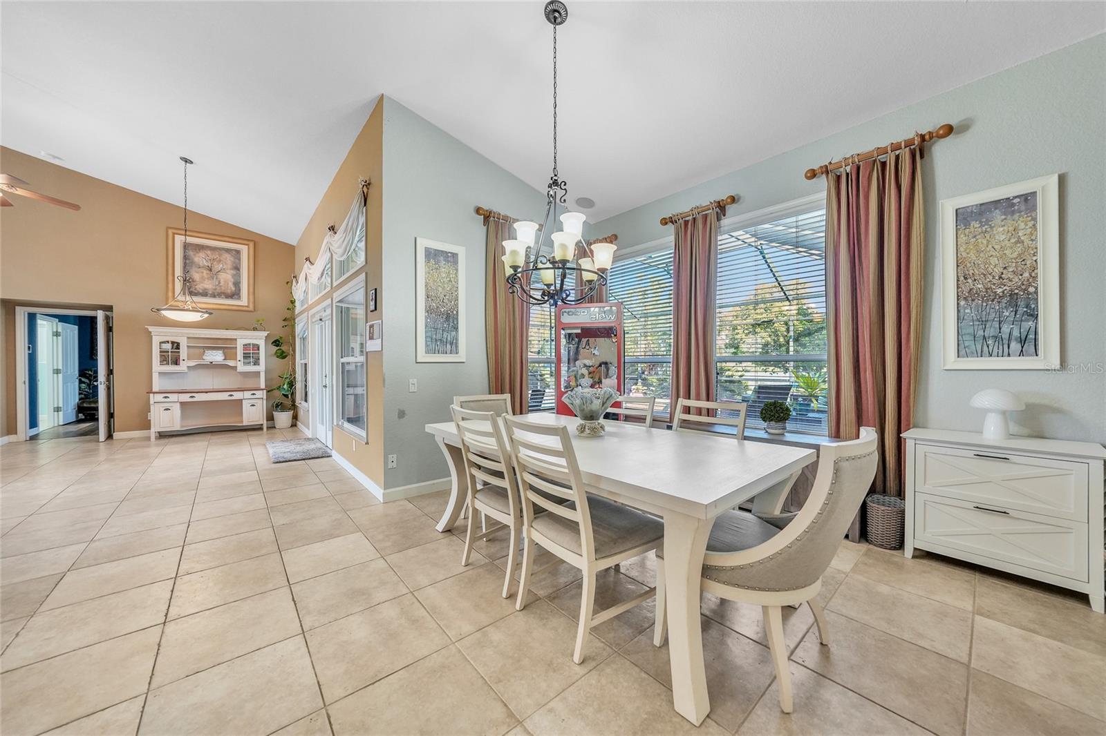 Image 11 of 55 For 249 Hallcrest Terrace