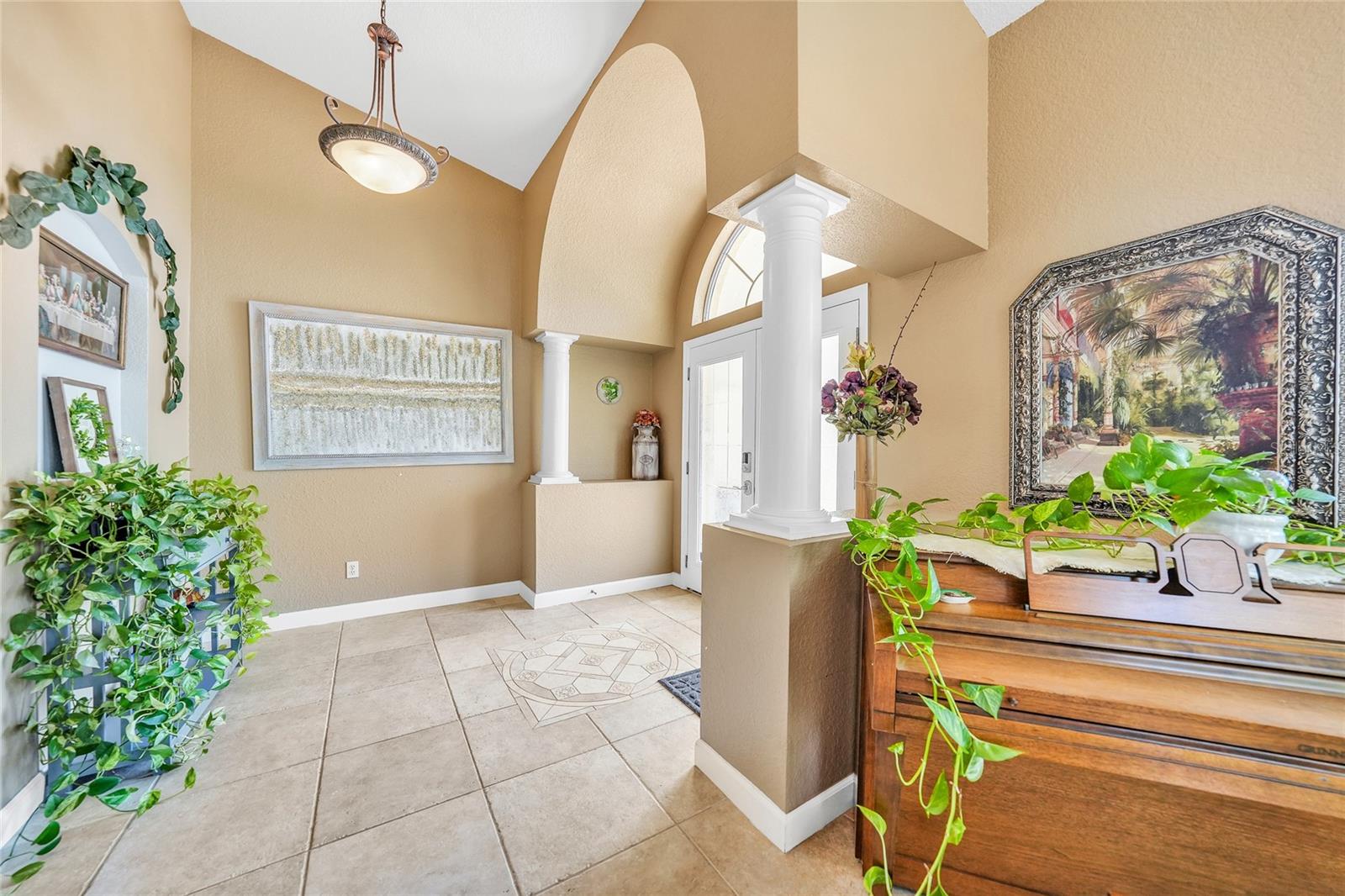 Image 4 of 55 For 249 Hallcrest Terrace