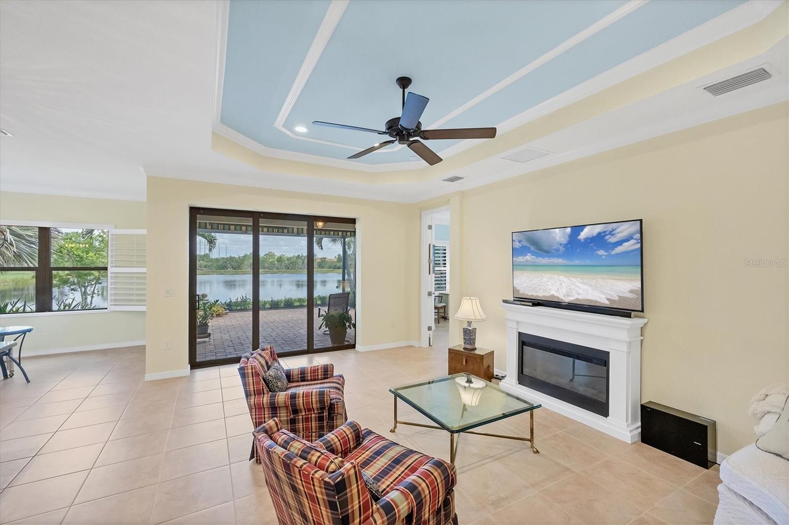 Image 17 of 93 For 213 Malina Court