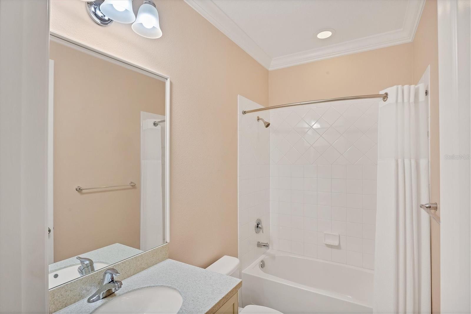 Image 75 of 93 For 213 Malina Court