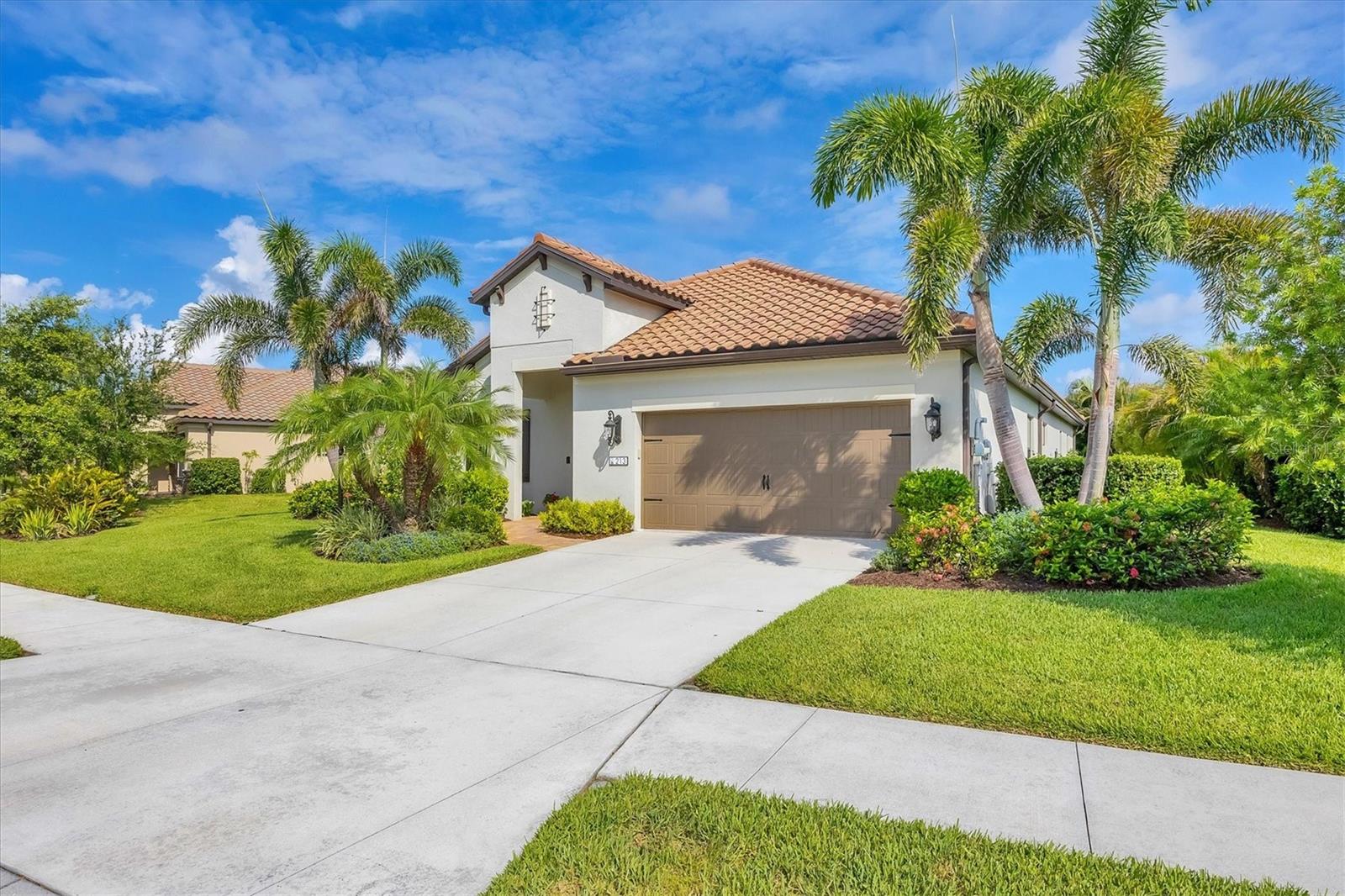 Image 9 of 93 For 213 Malina Court