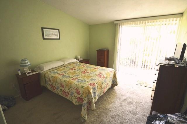 Image 4 of 17 For 716 White Pine Tree Road 79