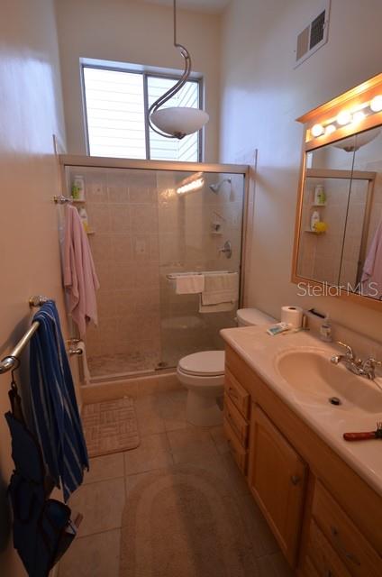 Image 6 of 17 For 716 White Pine Tree Road 79