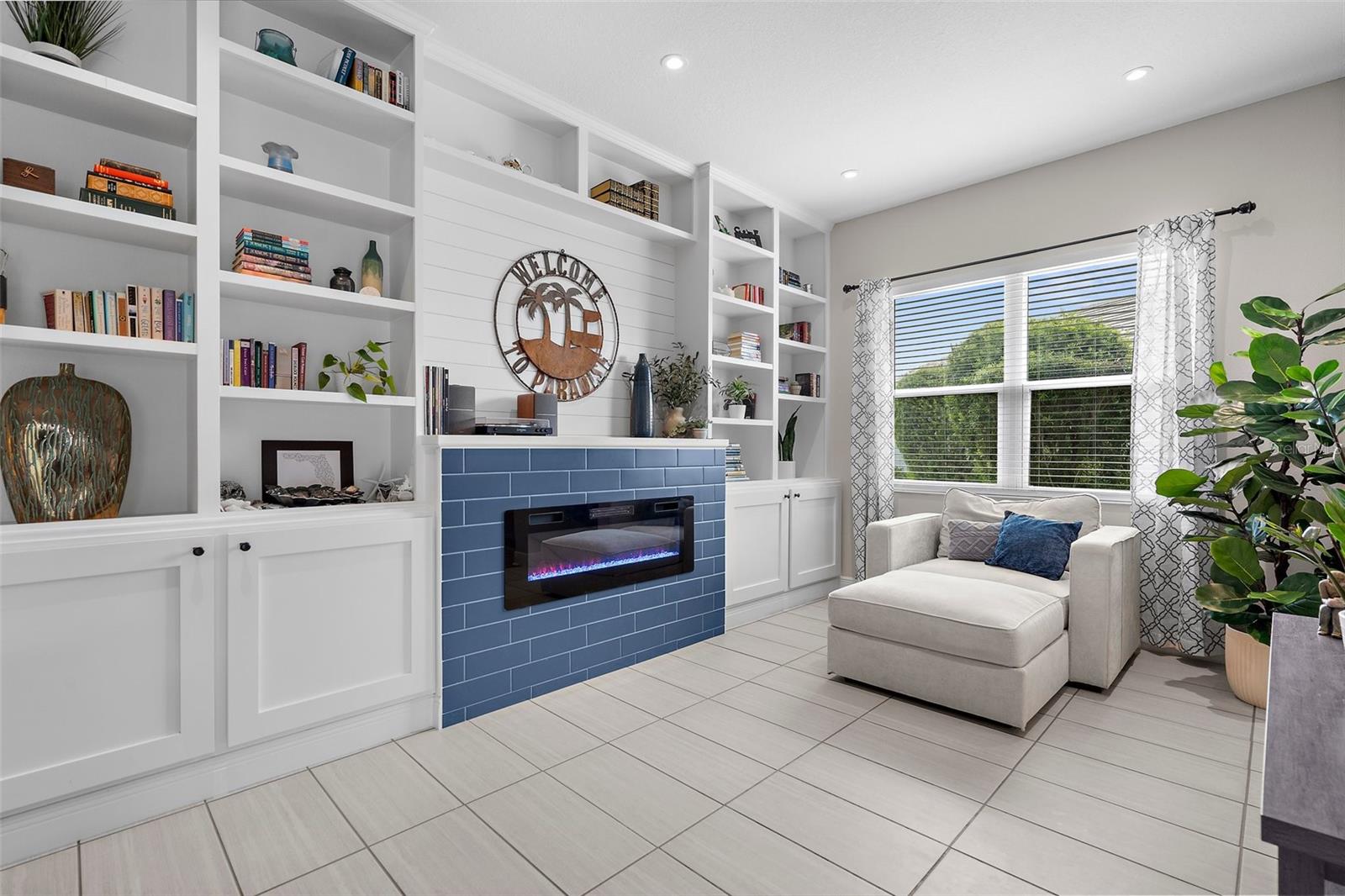 Image 17 of 90 For 21291 Sandal Foot Drive