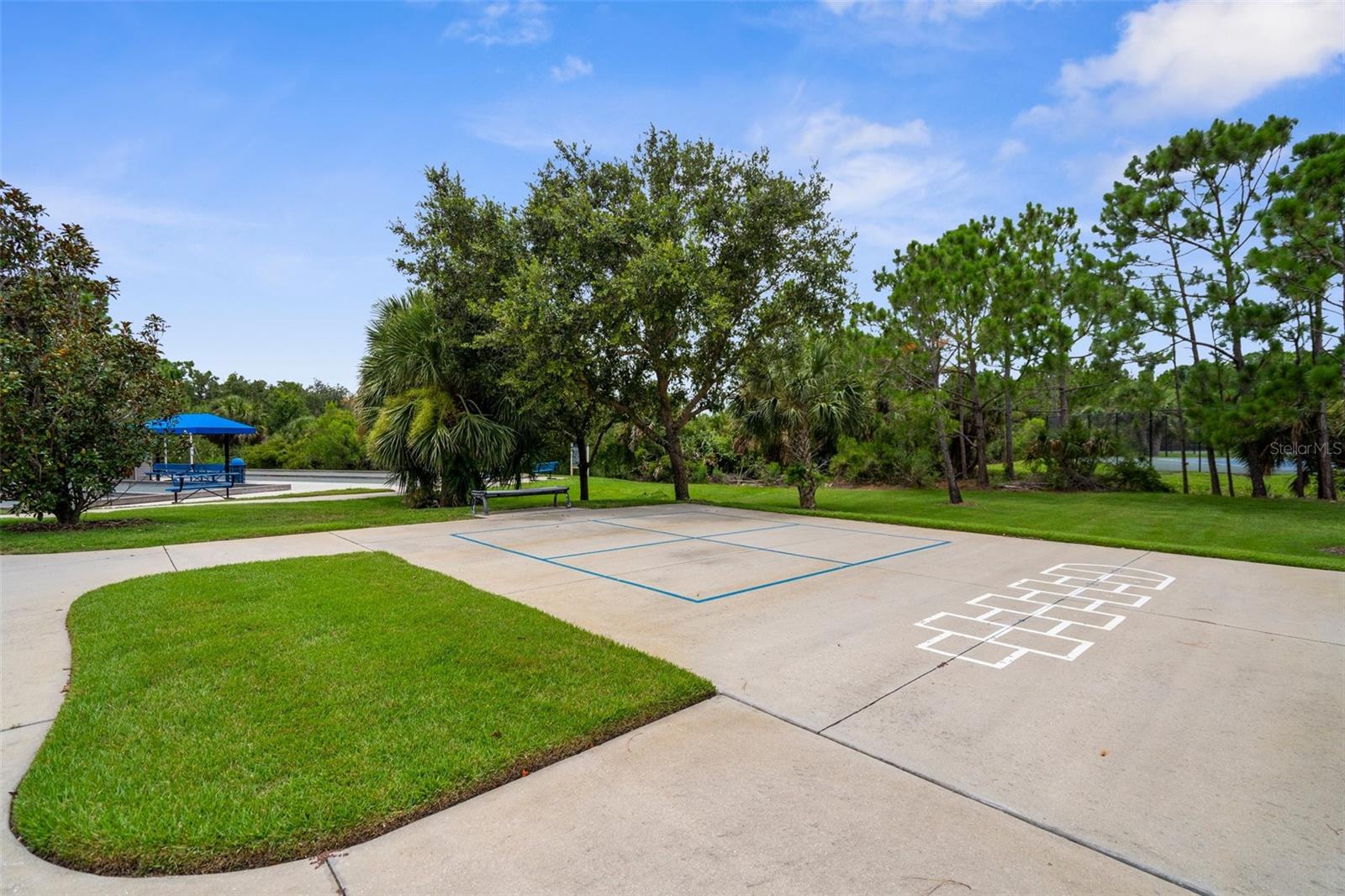Image 60 of 90 For 21291 Sandal Foot Drive