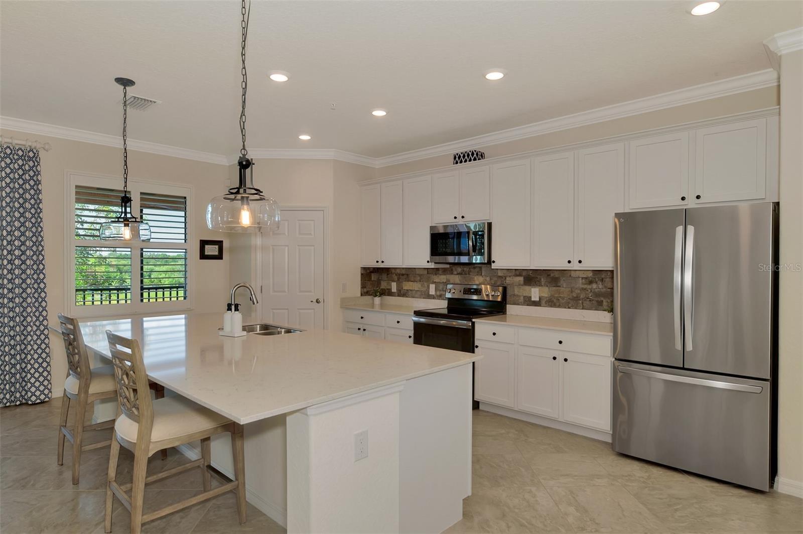 Image 17 of 96 For 10789 Tarflower Drive 202