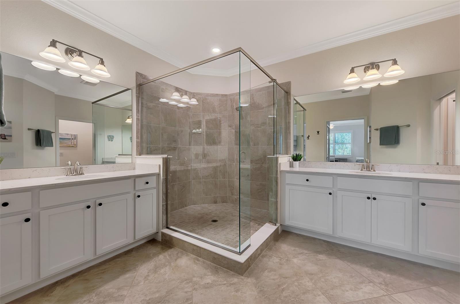 Image 27 of 96 For 10789 Tarflower Drive 202