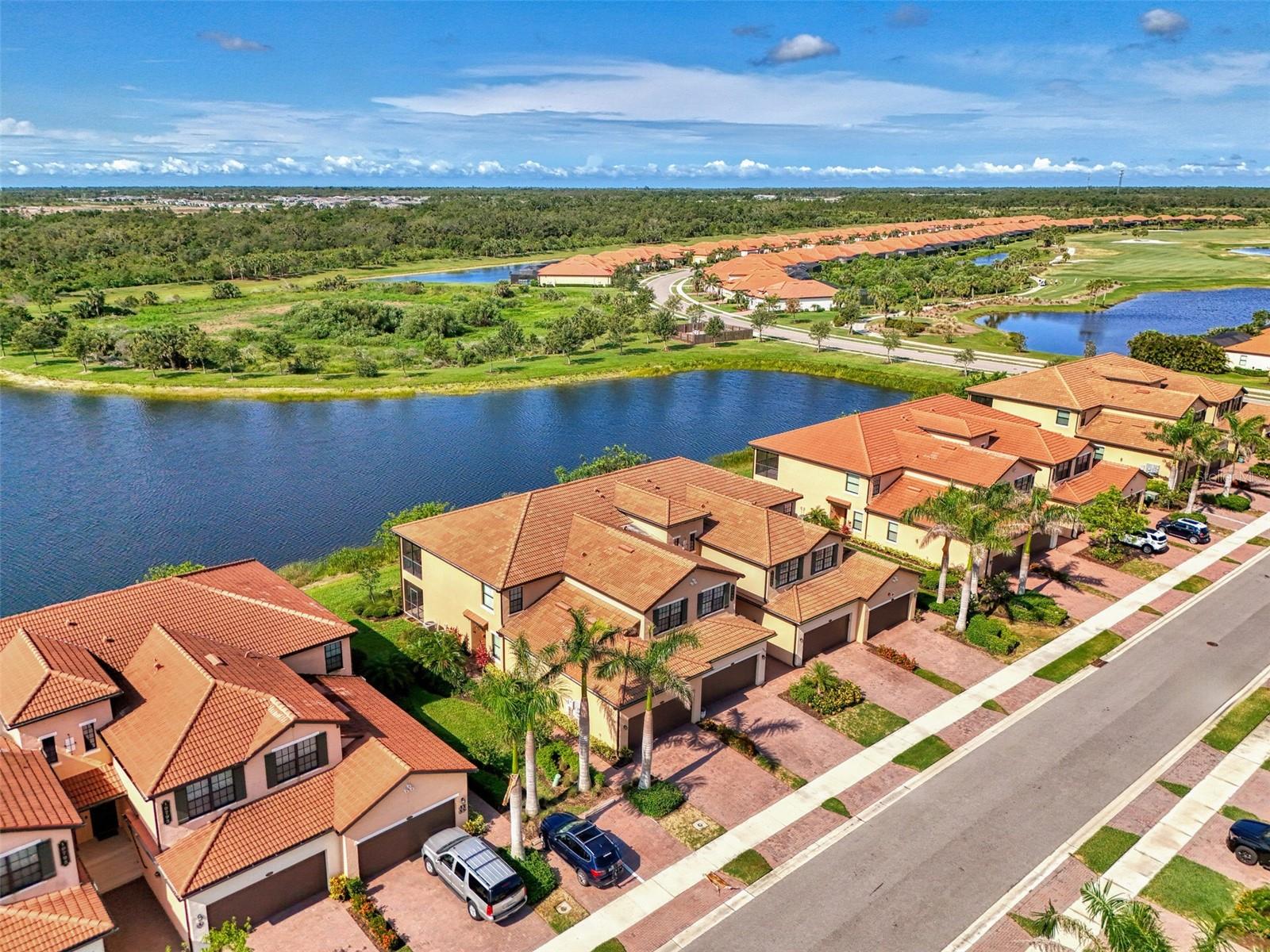 Image 3 of 96 For 10789 Tarflower Drive 202