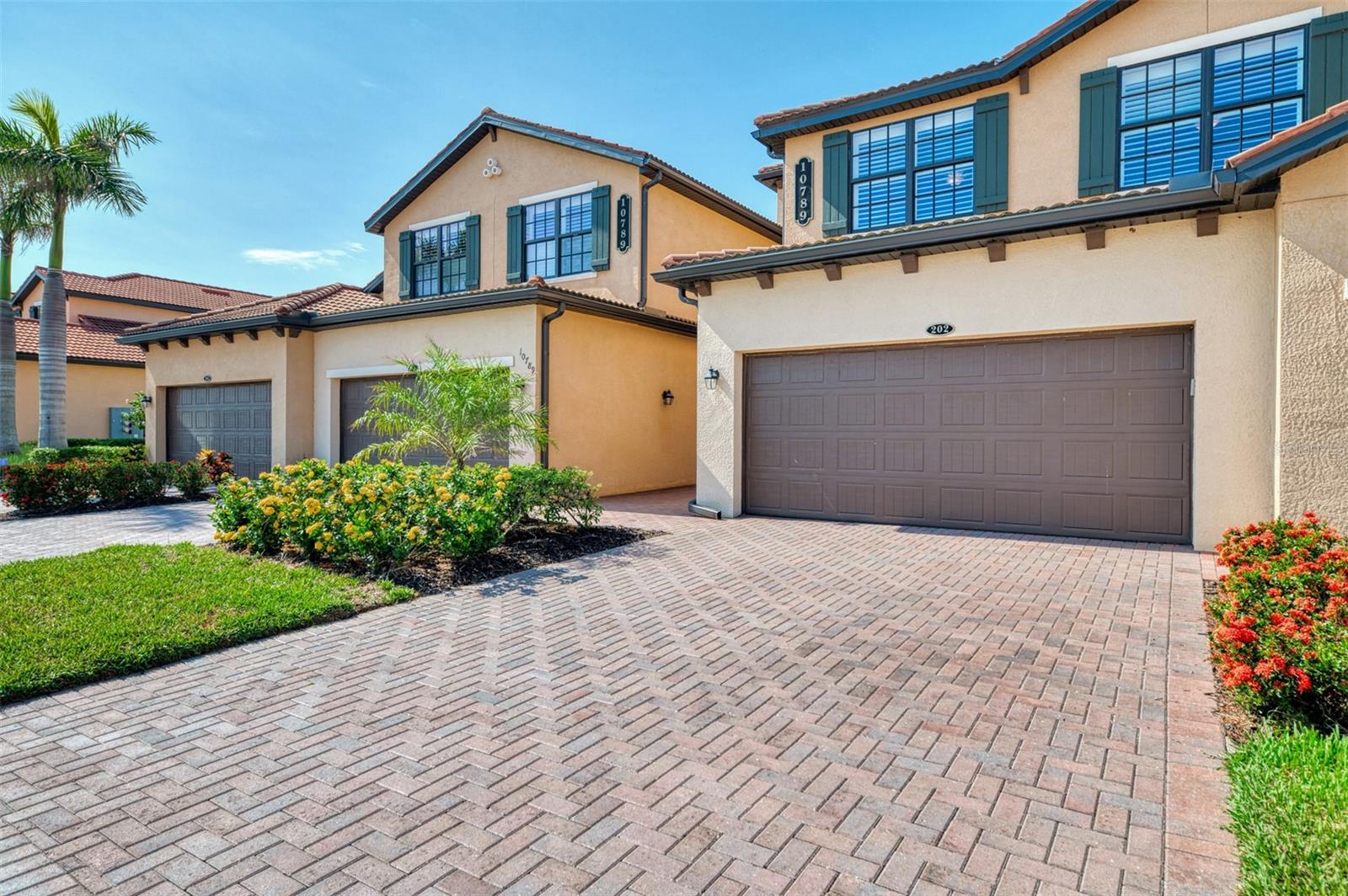Image 5 of 96 For 10789 Tarflower Drive 202