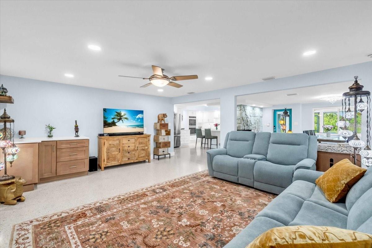 Image 14 of 53 For 27450 San Marco Drive