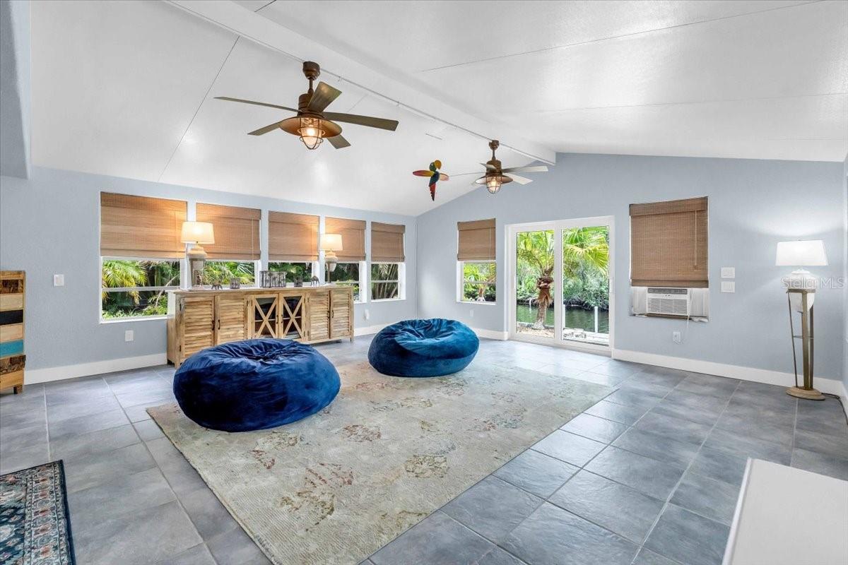 Image 21 of 53 For 27450 San Marco Drive