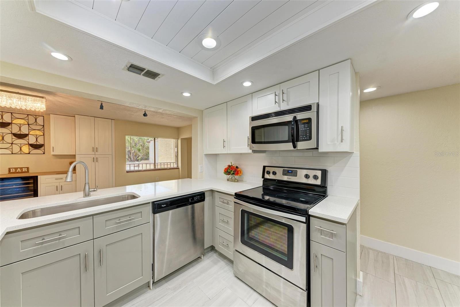 Image 5 of 36 For 2718 Orchid Oaks Drive C-202