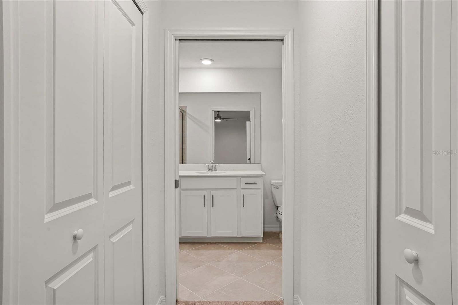 Image 18 of 40 For 12140 Wellen Golf Street 202
