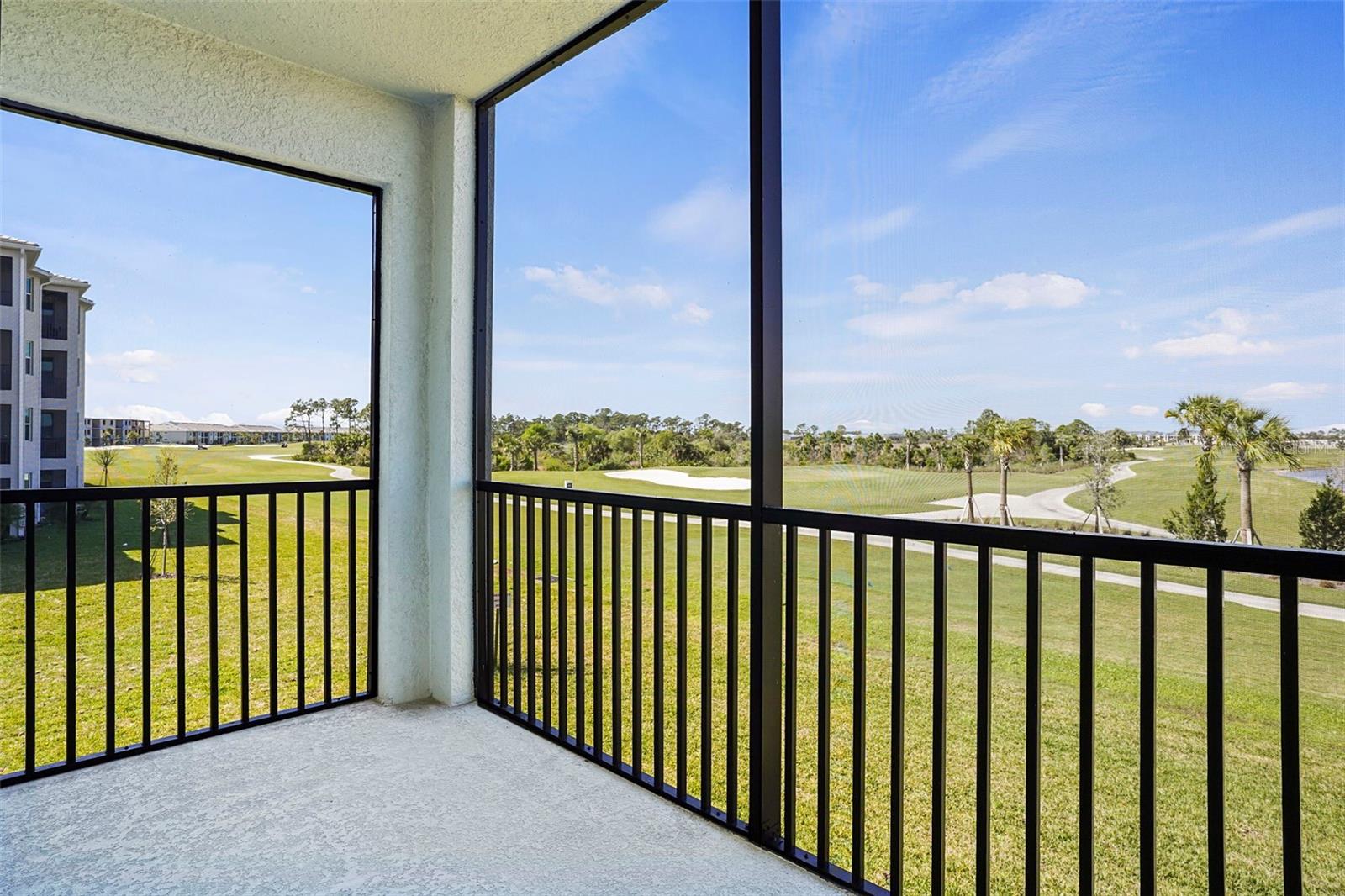 Image 22 of 40 For 12140 Wellen Golf Street 202