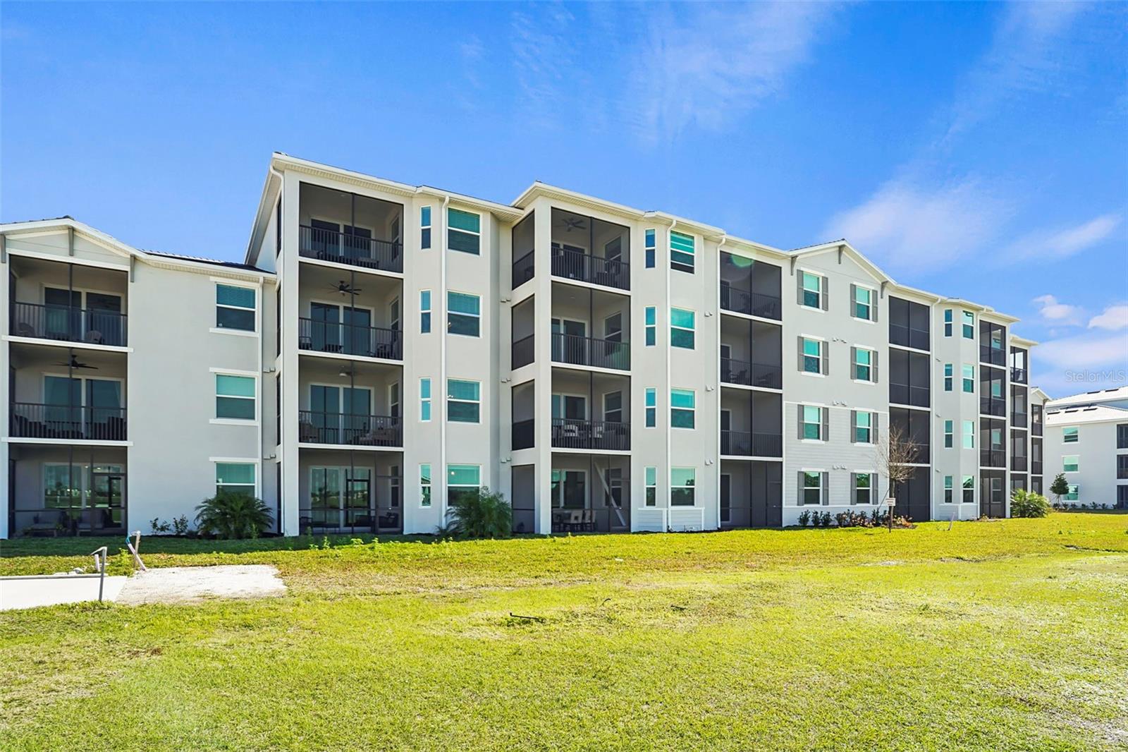 Image 25 of 40 For 12140 Wellen Golf Street 202