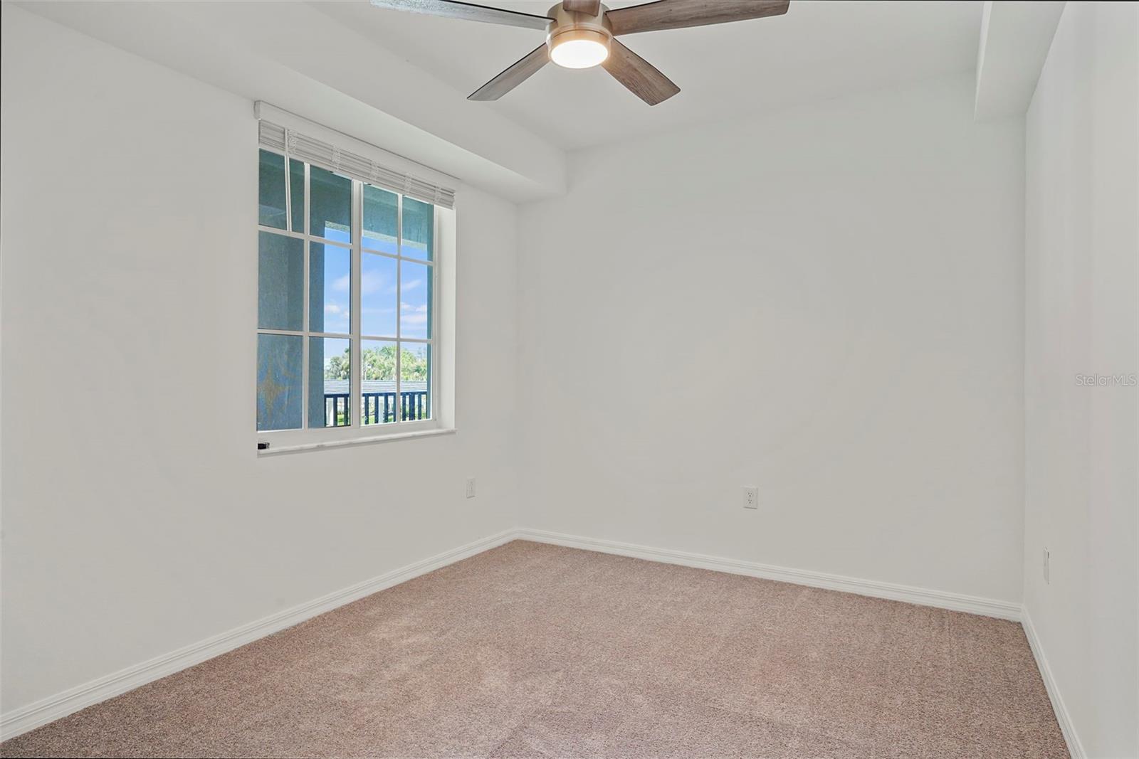 Image 6 of 40 For 12140 Wellen Golf Street 202