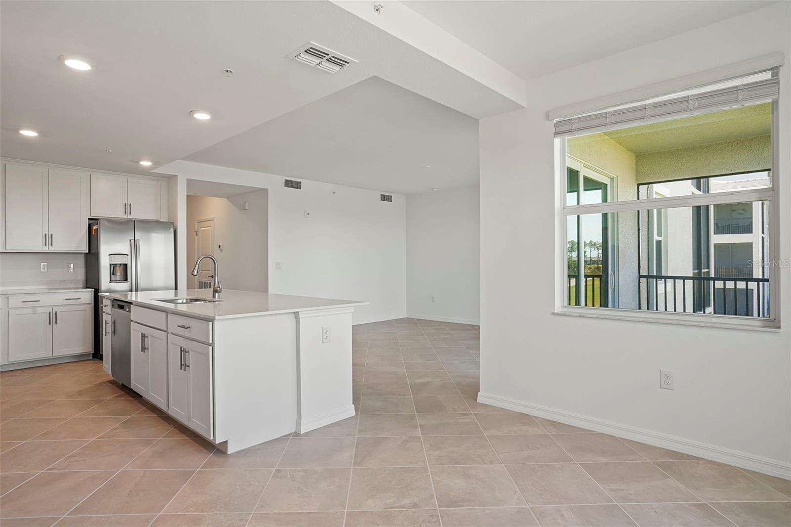 Image 7 of 40 For 12140 Wellen Golf Street 202