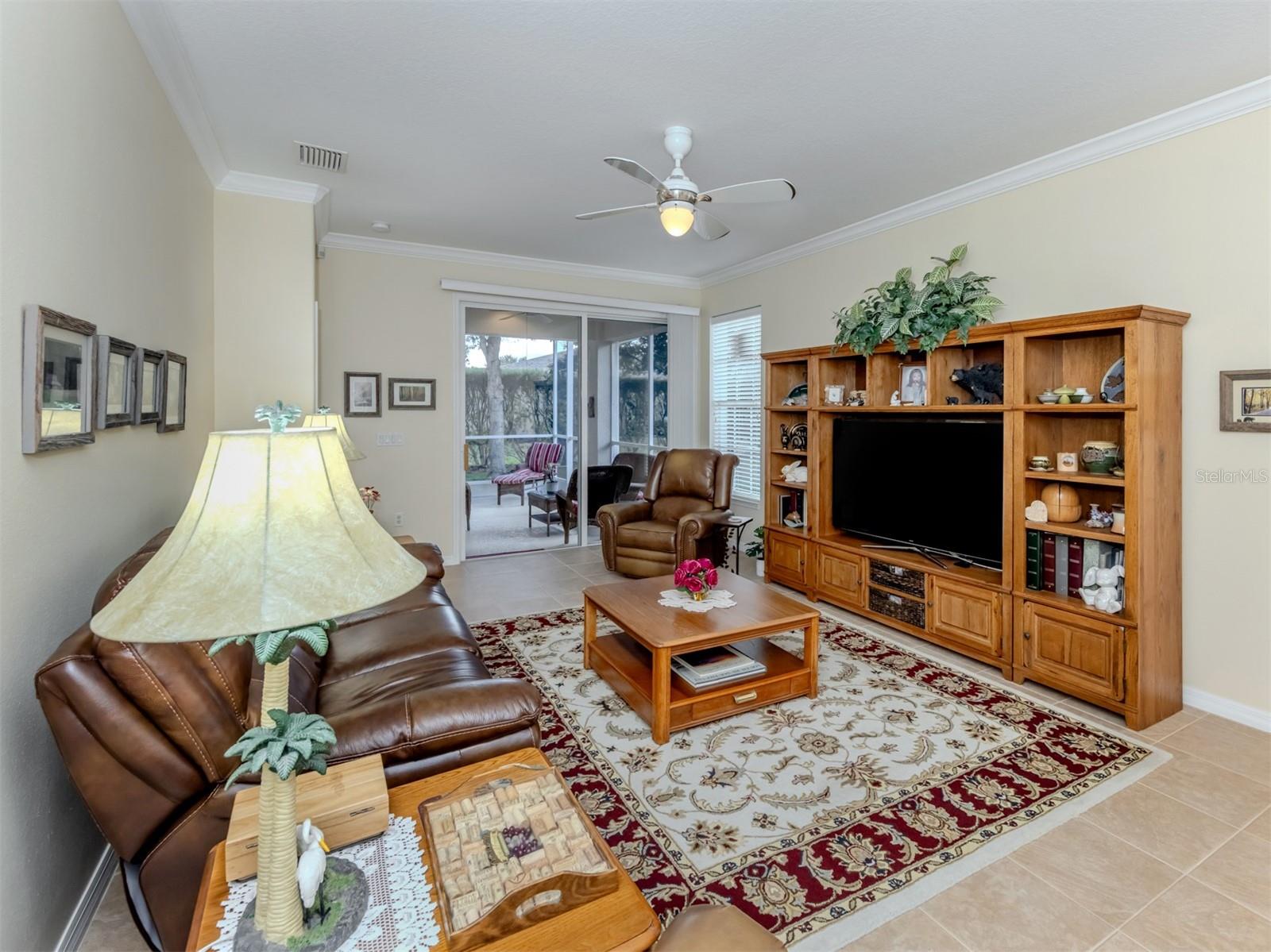 Image 7 of 37 For 29704 Niagara Court