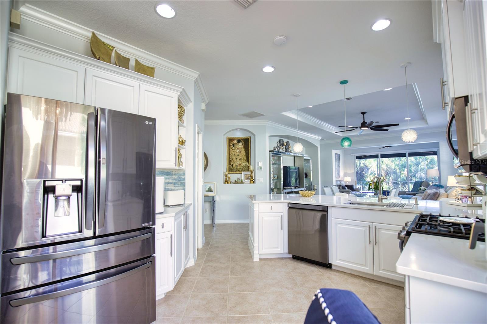 Image 21 of 42 For 209 Mestre Place