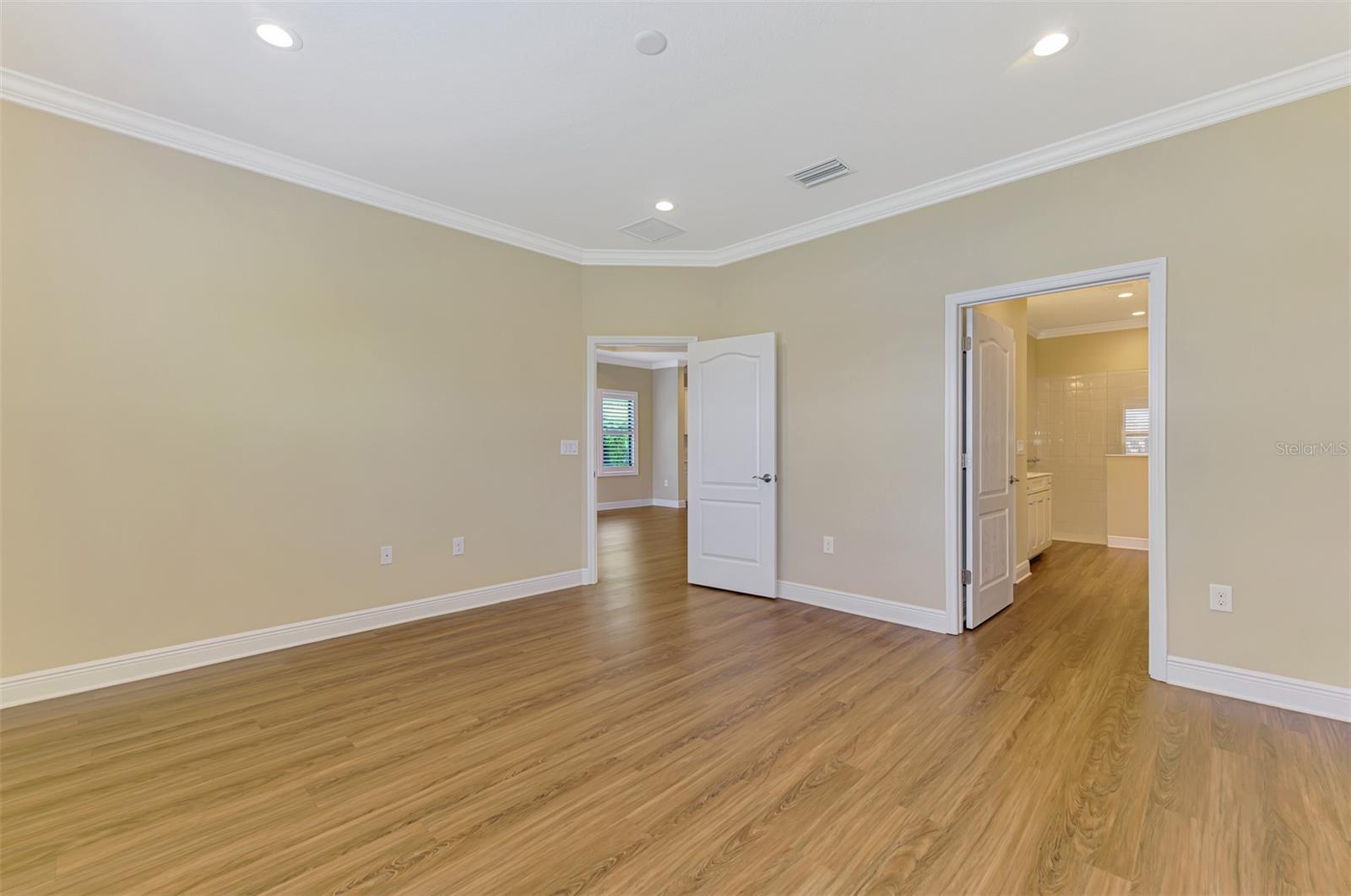 Image 25 of 69 For 21641 Winter Park Court