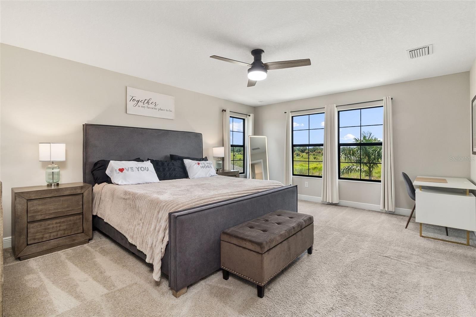 Image 21 of 49 For 12617 Oak Hill Way