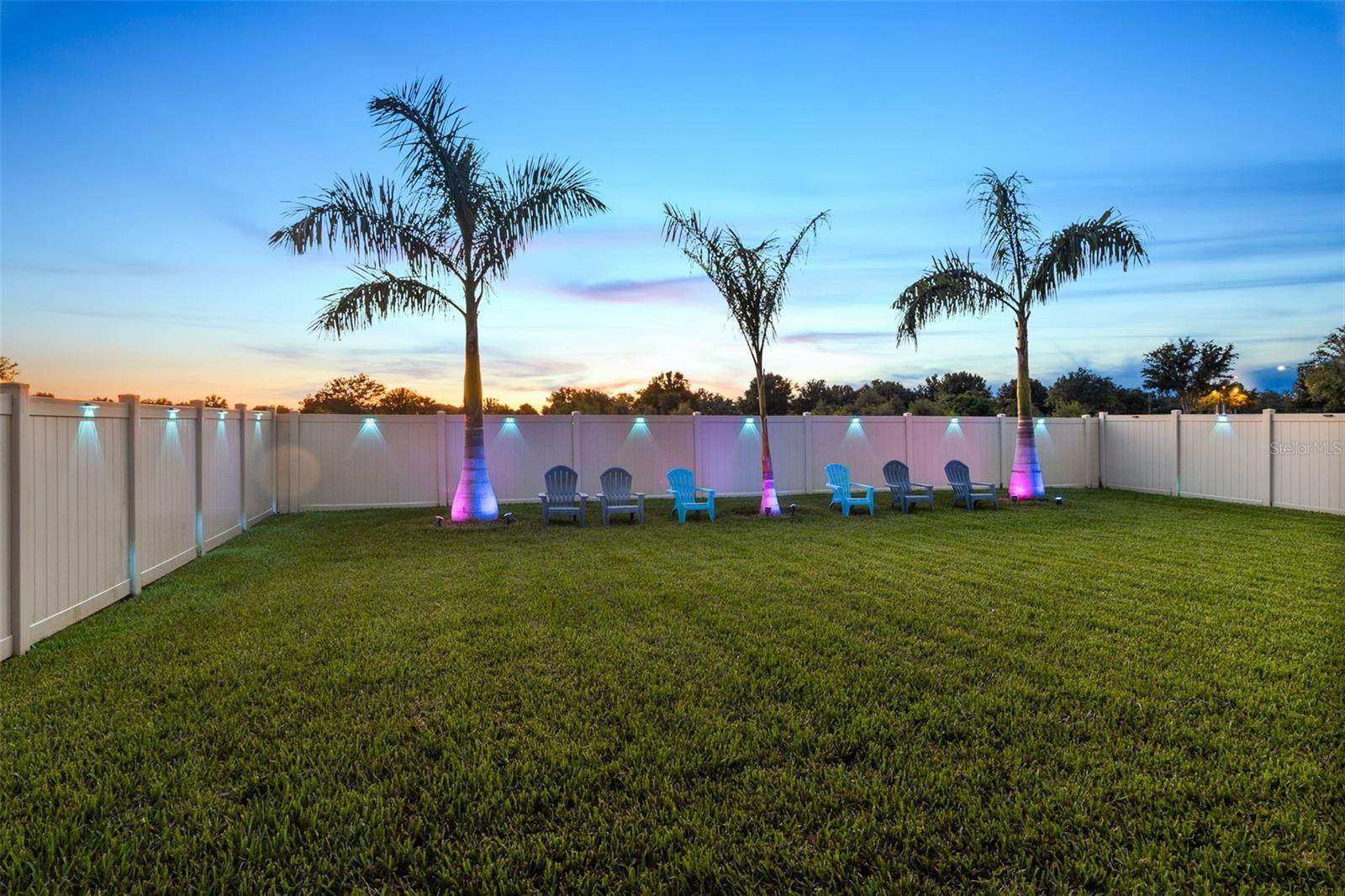 Image 36 of 49 For 12617 Oak Hill Way