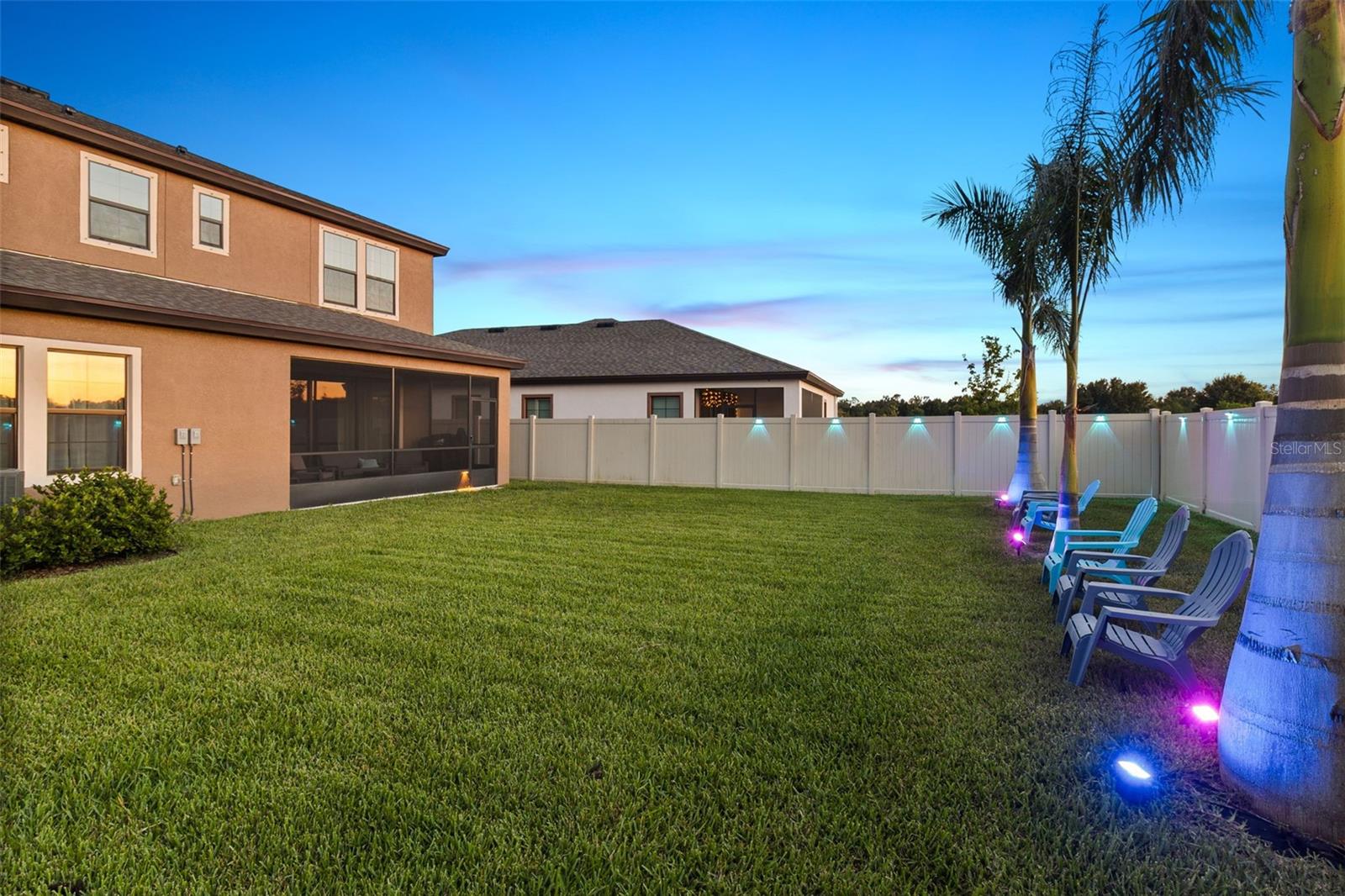 Image 37 of 49 For 12617 Oak Hill Way