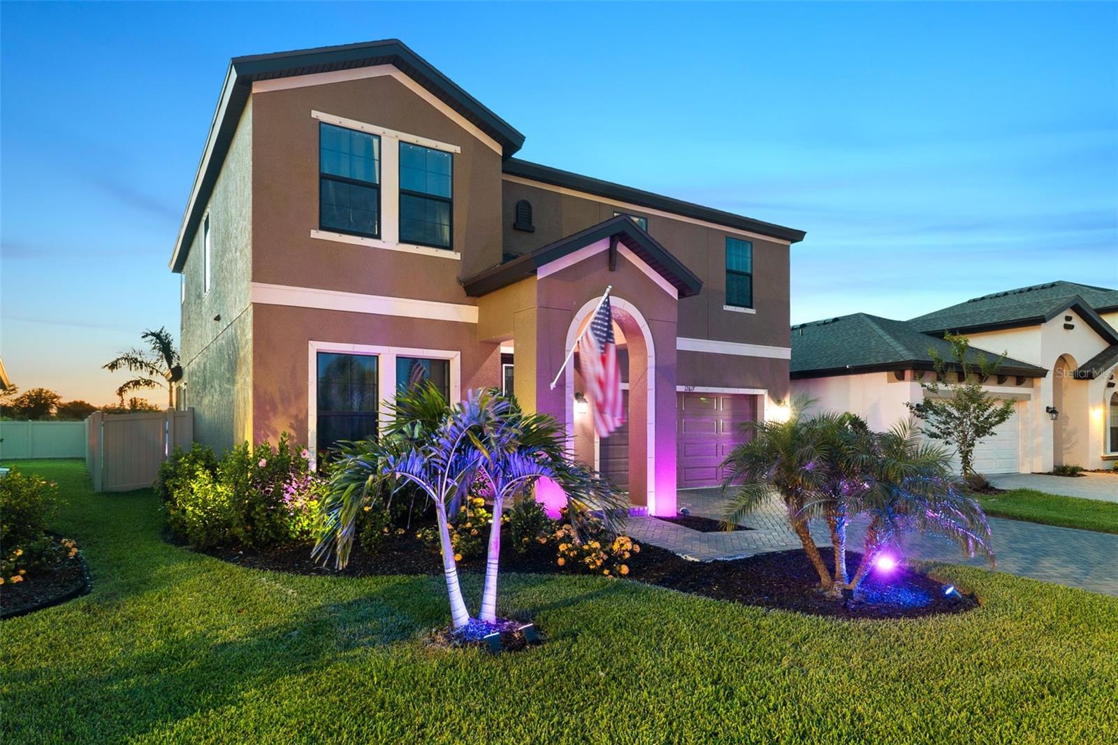 Image 38 of 49 For 12617 Oak Hill Way