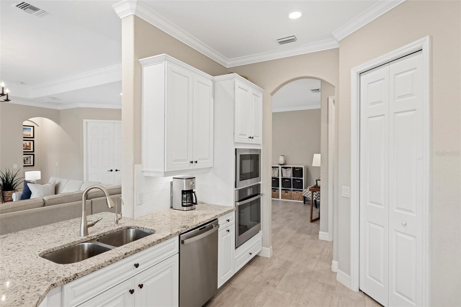 Image 12 of 75 For 20443 Cristoforo Place