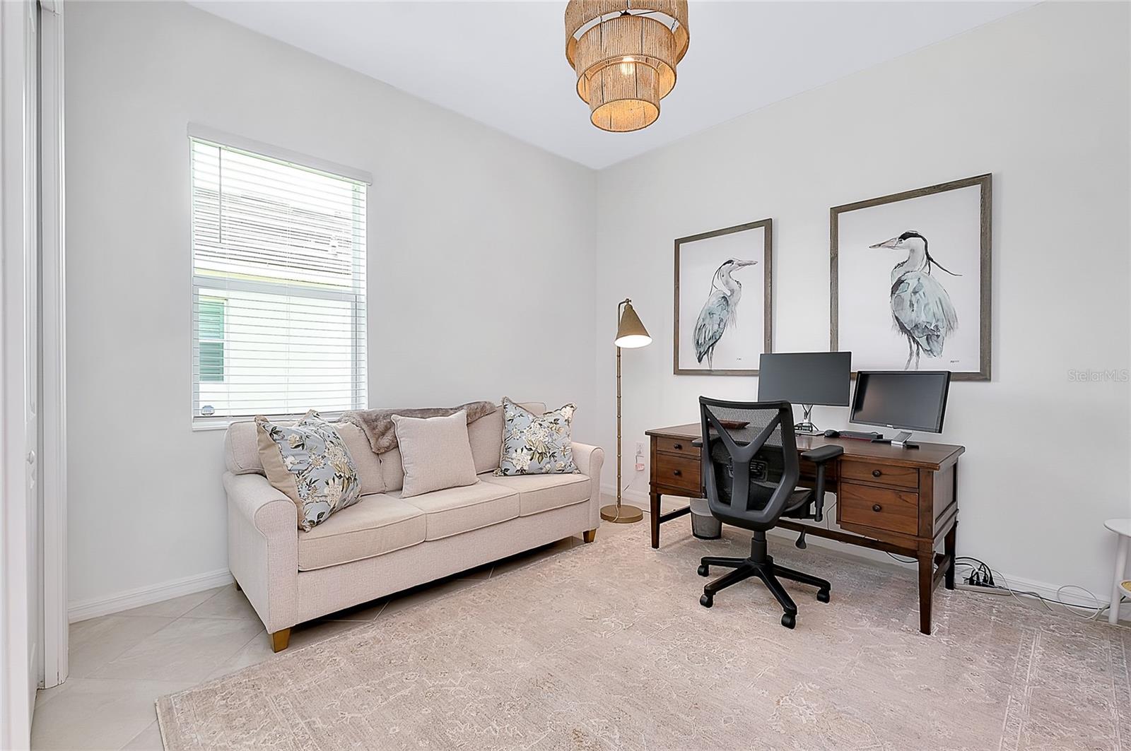 Image 33 of 73 For 17525 Jadestone Court