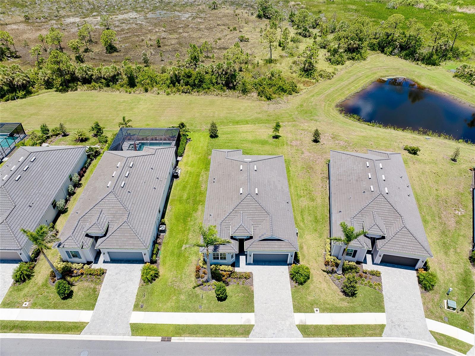 Image 52 of 73 For 17525 Jadestone Court