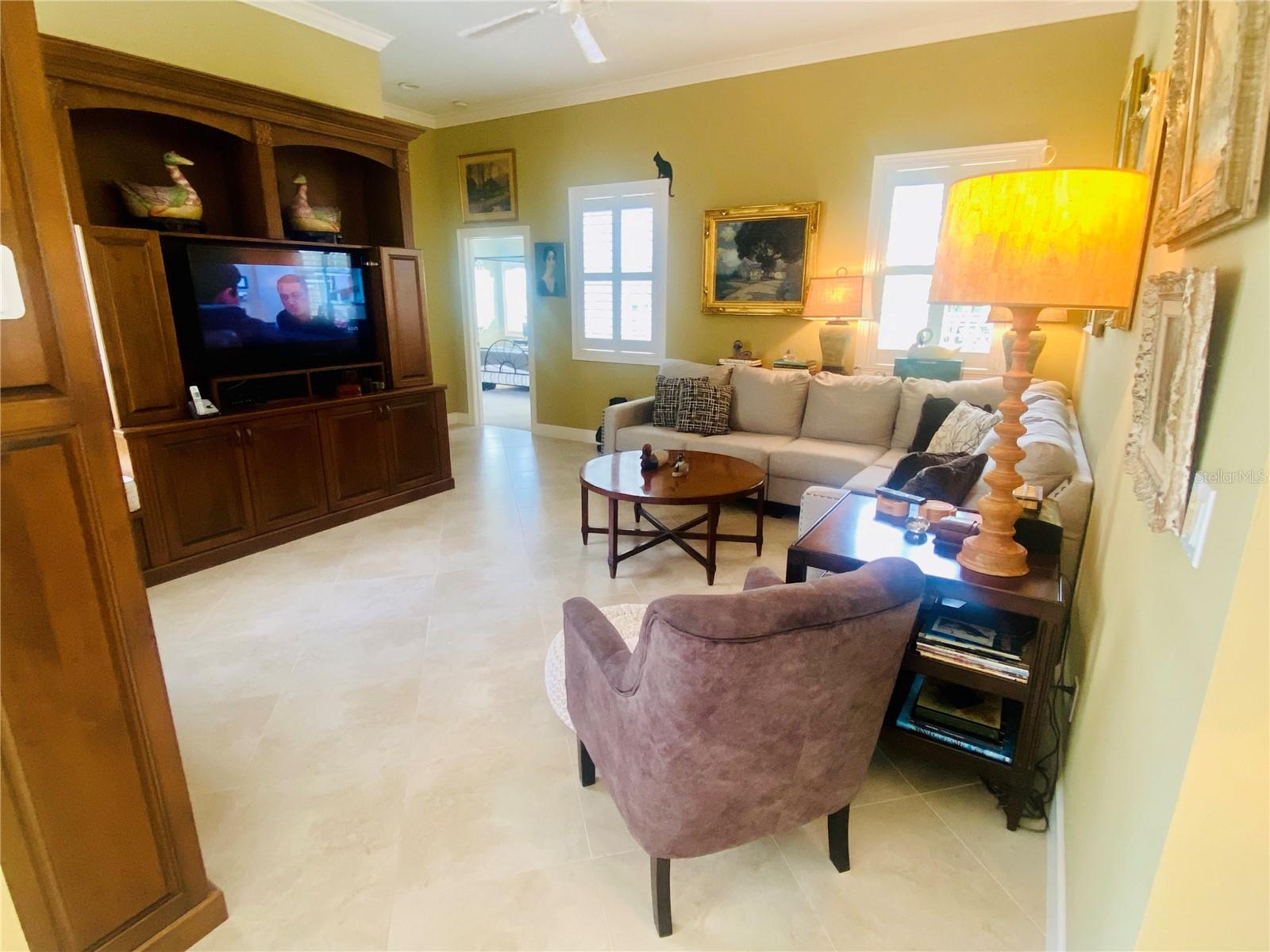 Image 14 of 44 For 16 Gulf Manor Drive