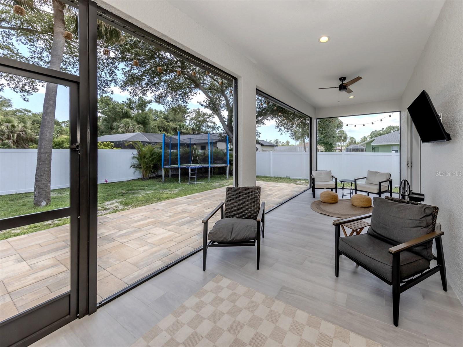 Image 18 of 29 For 2245 Pickard Lane
