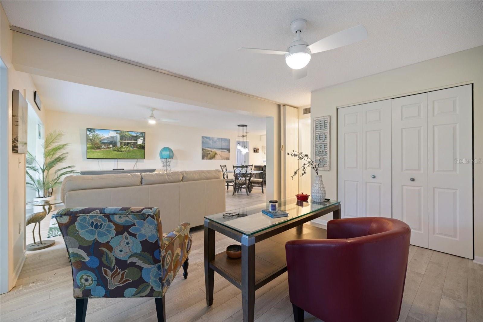 Image 20 of 42 For 864 Bird Bay Way 195