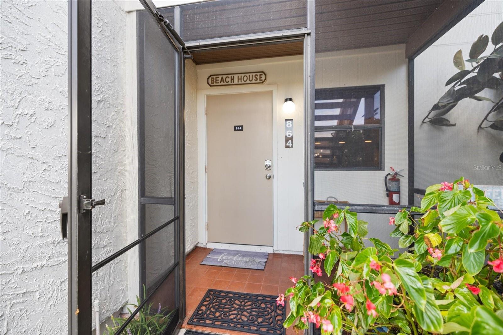 Image 5 of 42 For 864 Bird Bay Way 195