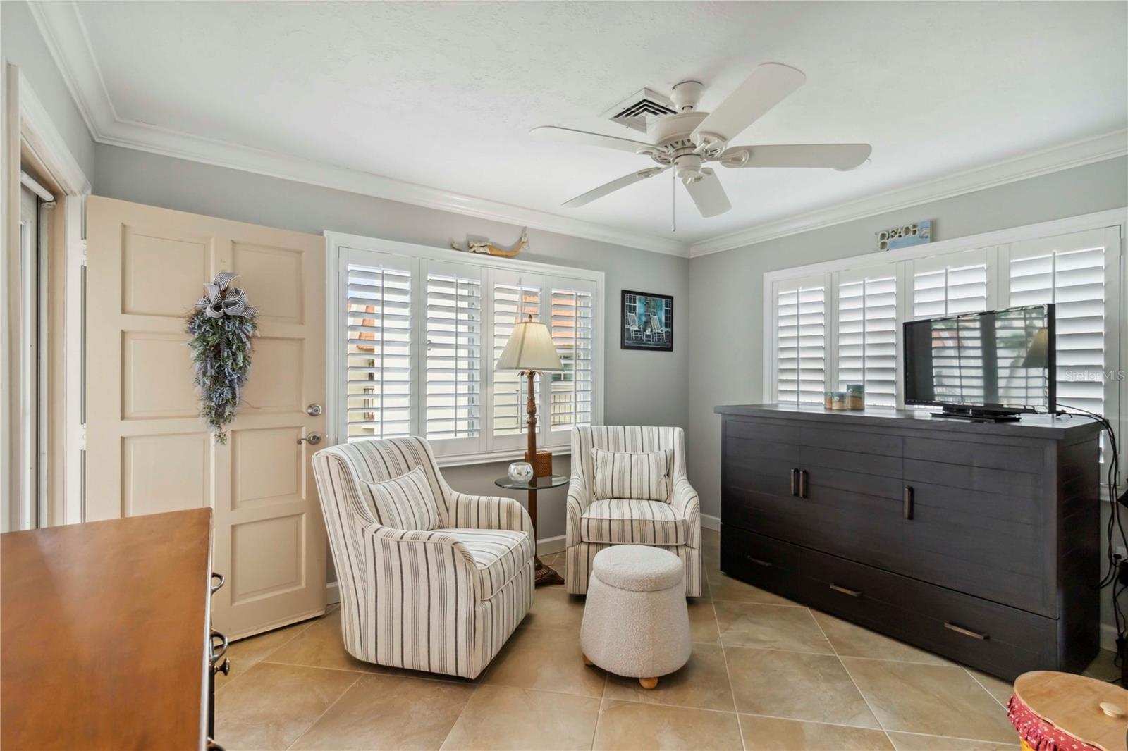 Image 13 of 61 For 250 Santa Maria Street 314