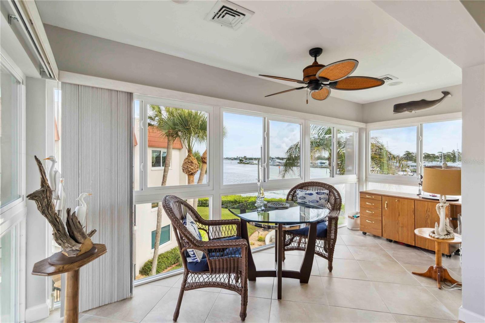 Image 19 of 61 For 250 Santa Maria Street 314