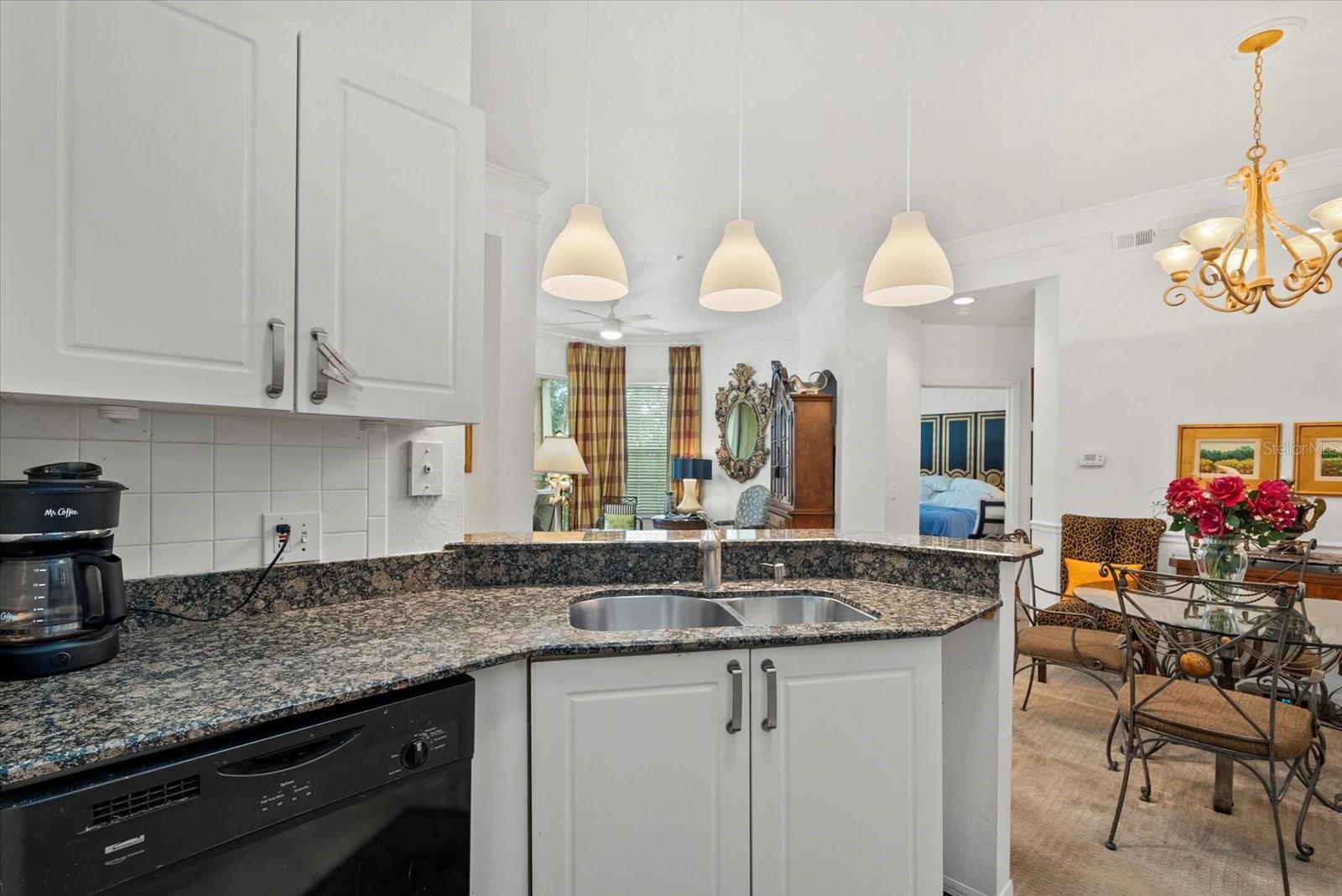 Image 13 of 31 For 5134 Northridge Road 303