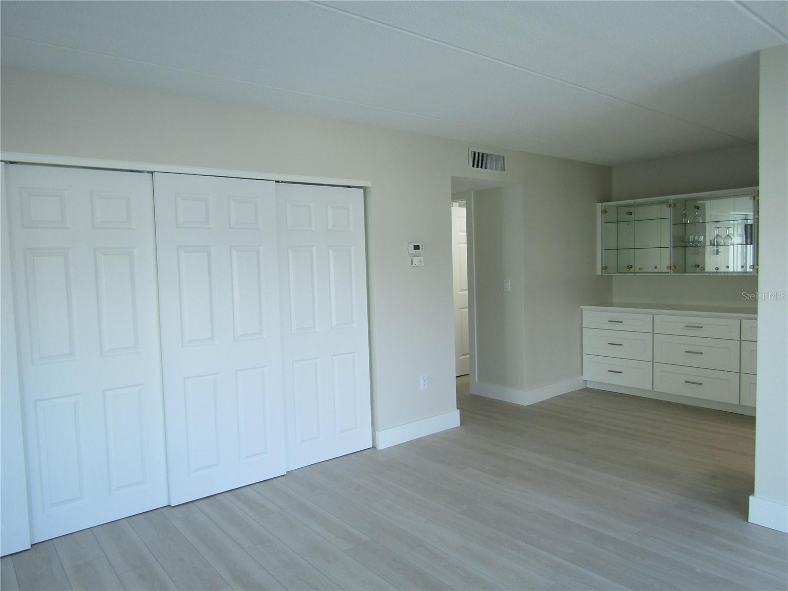 Image 10 of 29 For 999 Inlet Circle D101