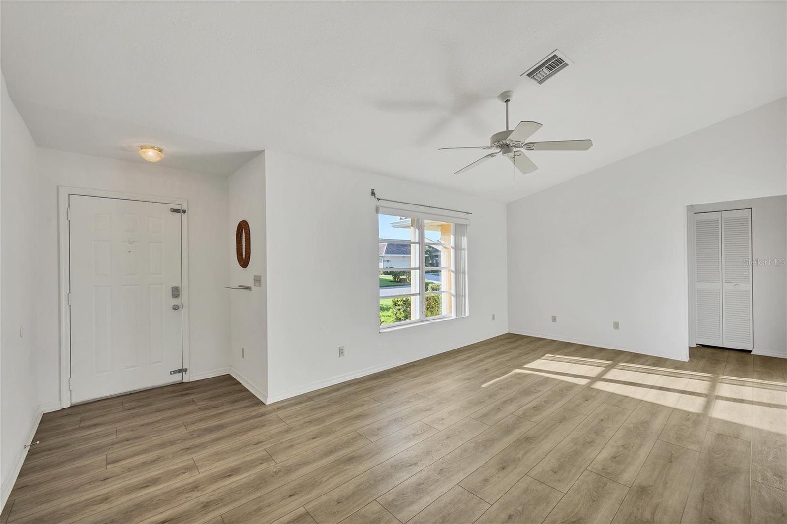 Image 2 of 44 For 1614 Quail Lake Dr
