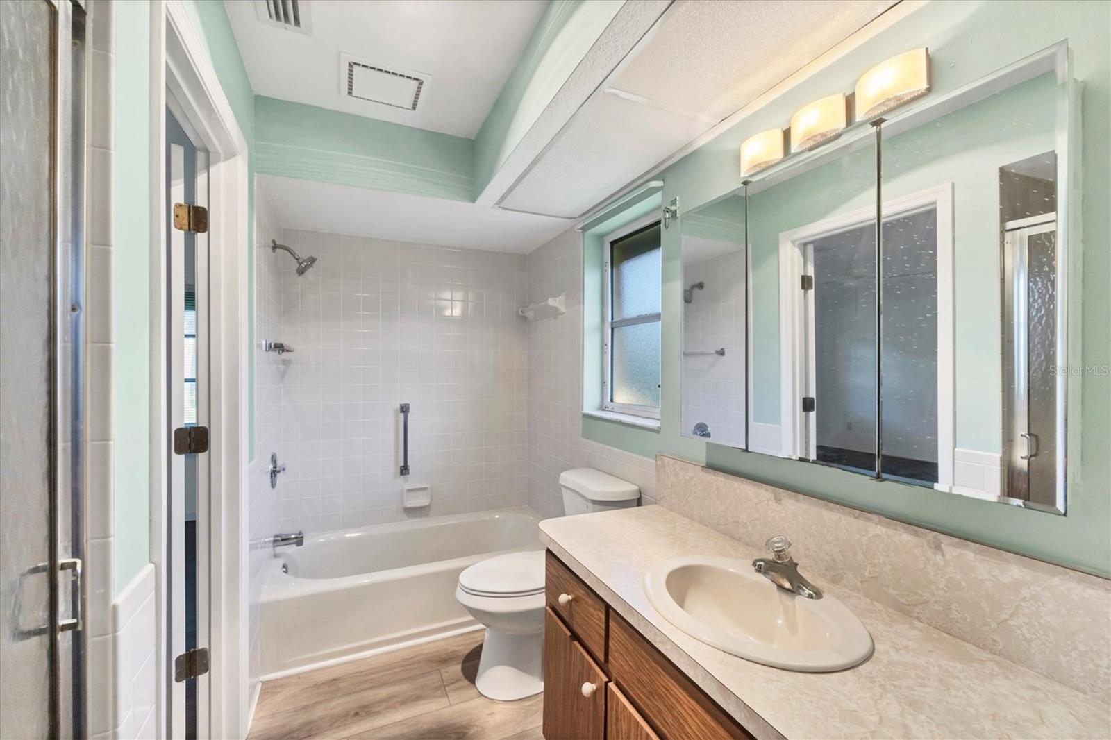 Image 22 of 44 For 1614 Quail Lake Dr