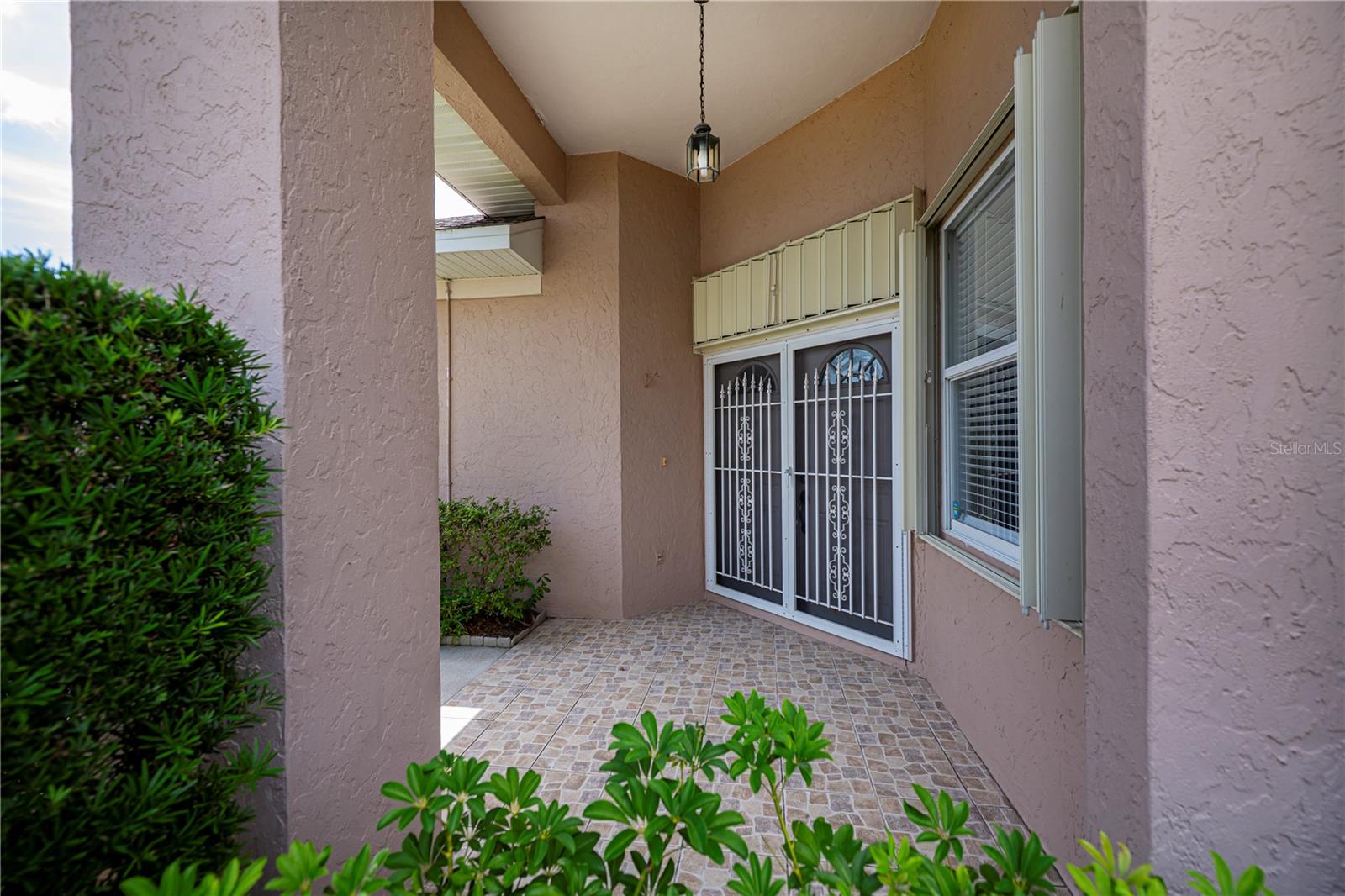 Image 7 of 72 For 519 Catalina Isles Circle