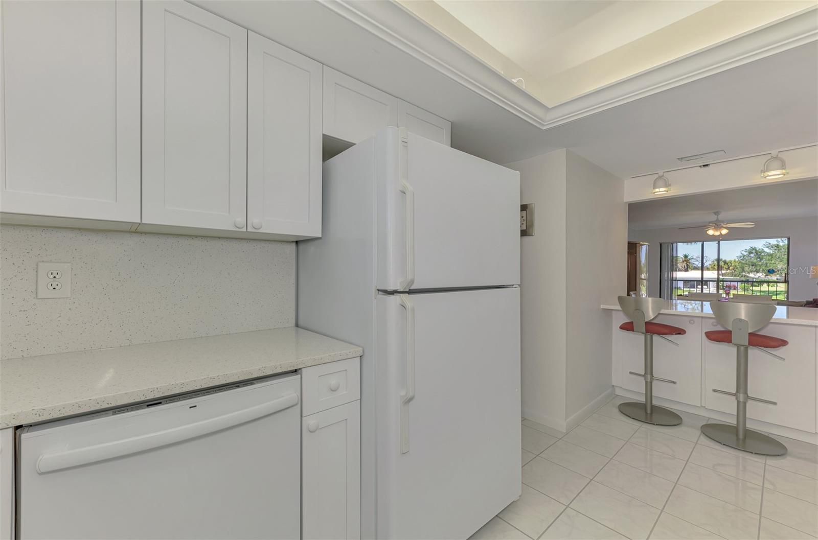 Image 17 of 42 For 150 Englewood Isles Parkway 505