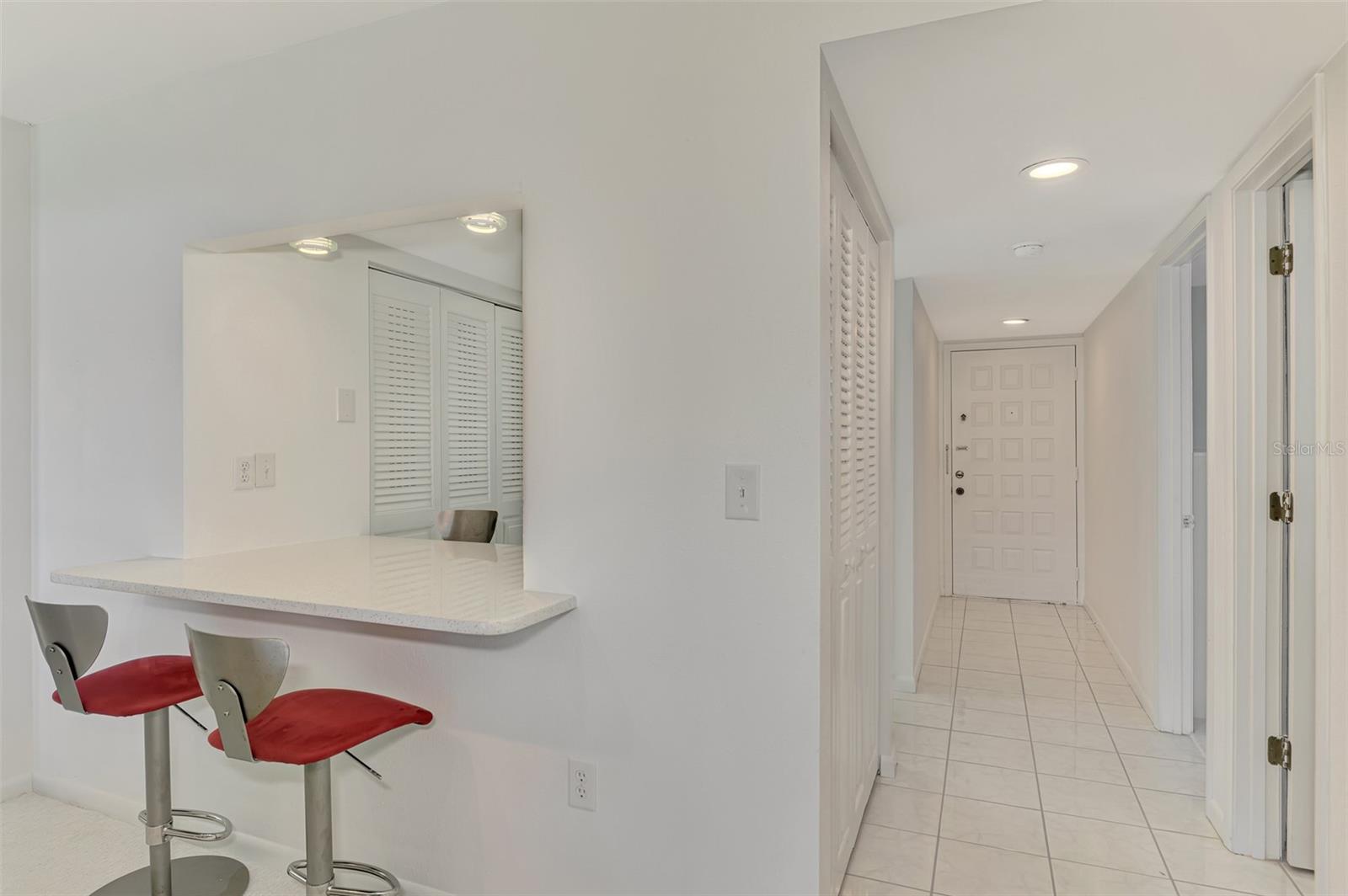 Image 22 of 42 For 150 Englewood Isles Parkway 505