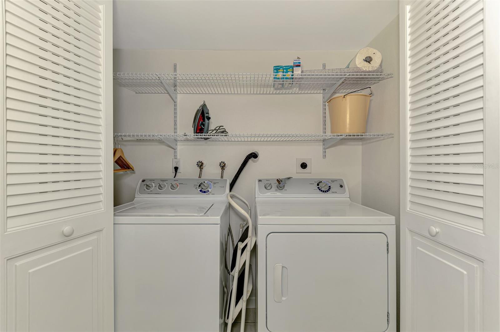Image 23 of 42 For 150 Englewood Isles Parkway 505