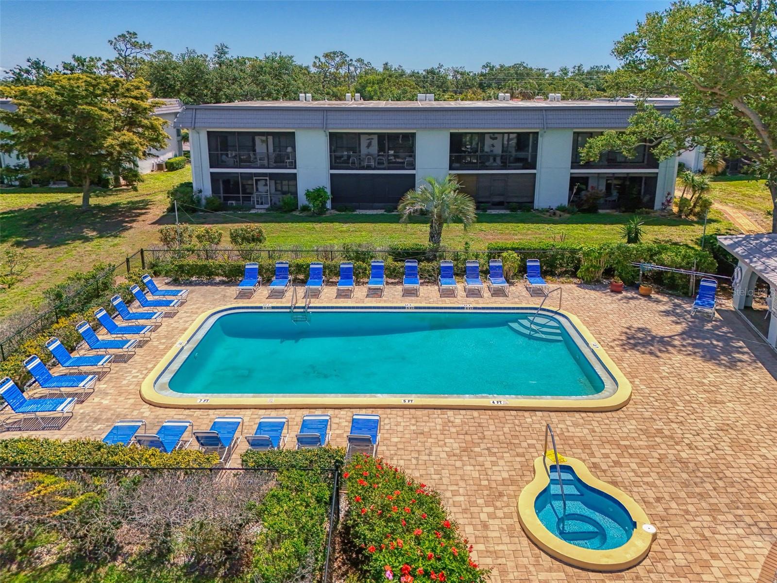 Image 38 of 42 For 150 Englewood Isles Parkway 505