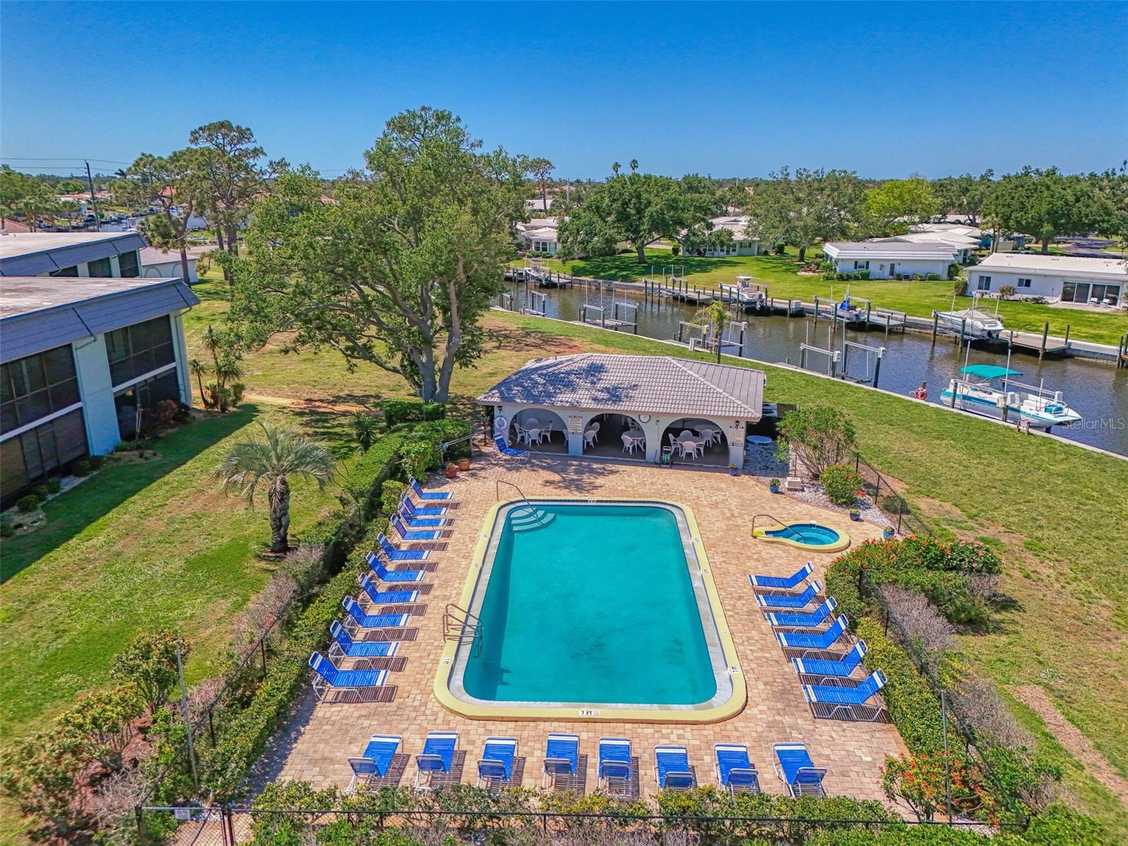 Image 39 of 42 For 150 Englewood Isles Parkway 505